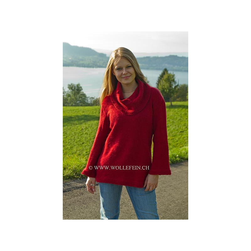 Sweater pullover Cranberry knitting pattern design Ekaterina Arndt wollefein-shop.ch